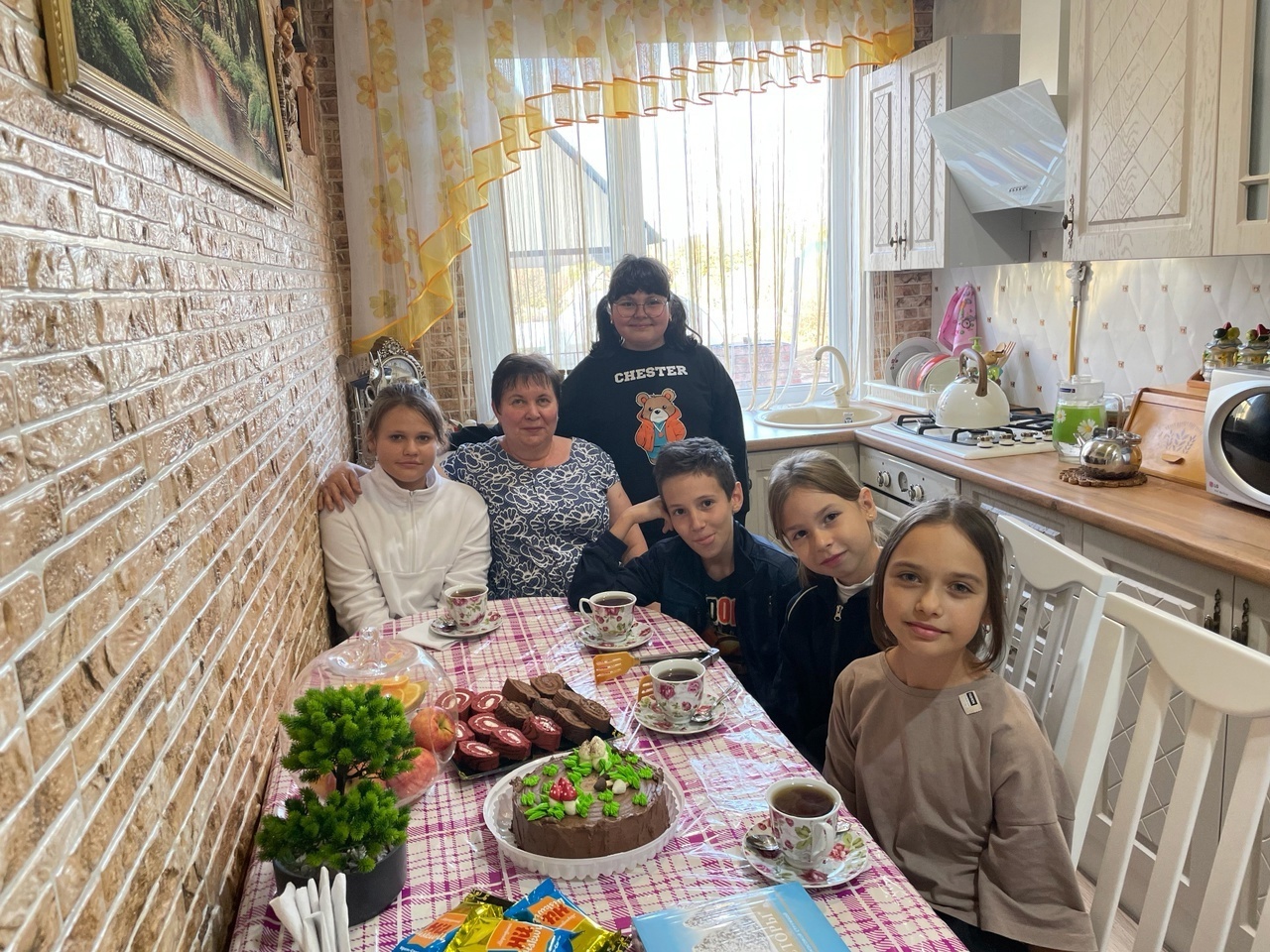 Спасибо вам, ветераны педагогического труда! Спасибо вам, ветераны педагогического труда!.